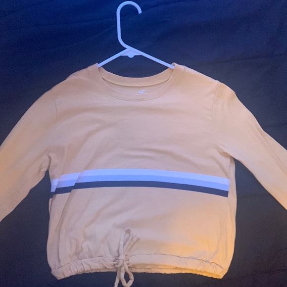 Hollister Small Long Sleeved Shirt! - Picture 1 of 4
